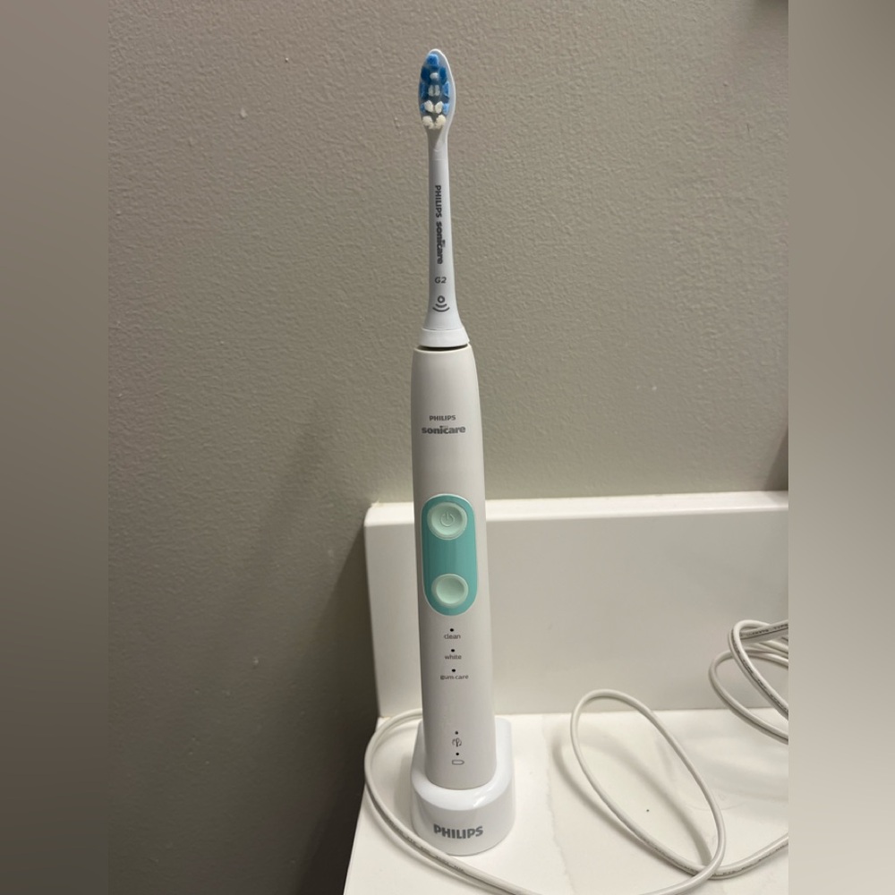 Philips Sonicare Electric Toothbrush - Protective Clean